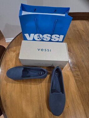 Vessi Waterproof Shoes with Original Packaging, Box and Bag